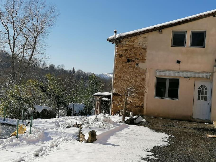 Les Merens Baulou Luaran gambar